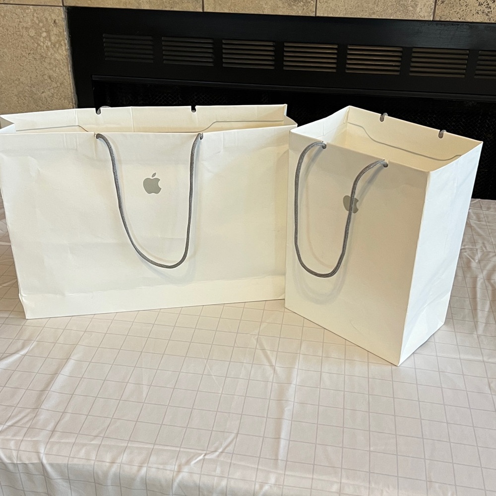 Apple White Tote Bag Duo